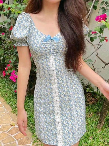 承接女装连衣裙-第3张图片