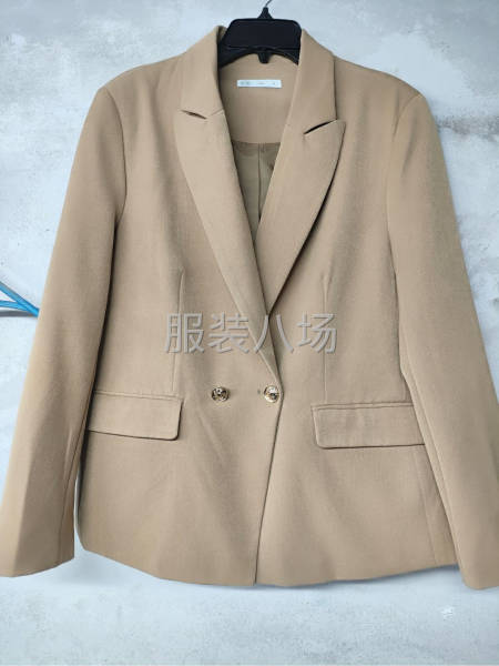 長年做上衣外套，夾克，西裝.保證品質貨期-第4張圖片