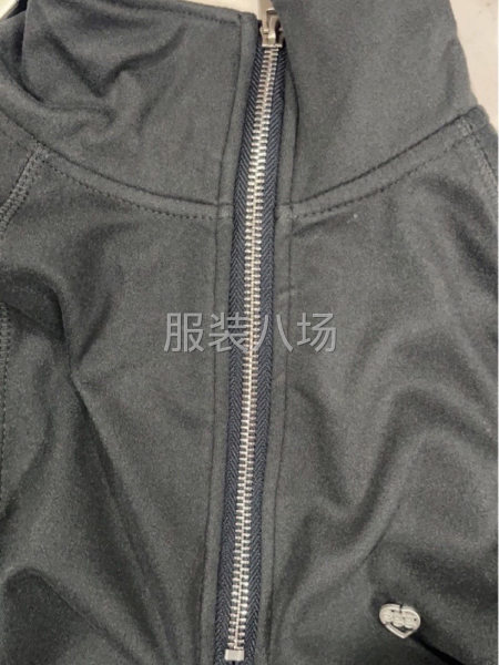加工组承接拉链外套 卫衣等各种简单复杂款-第1张图片