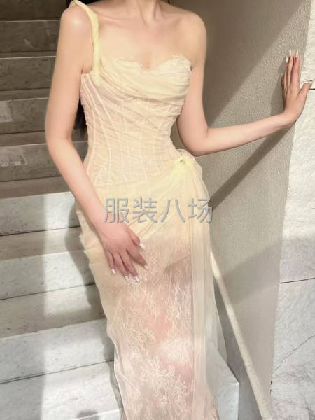 需要有经常做小礼裙经验的工厂接单，出货速度快，长期合作-第2张图片