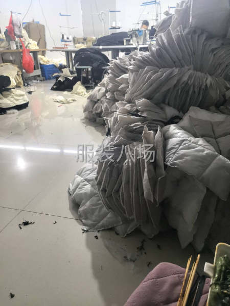 拷边工两名-第1张图片