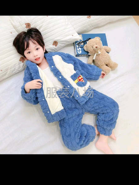 夫妻对带几个人在家加工各类服装-第2张图片