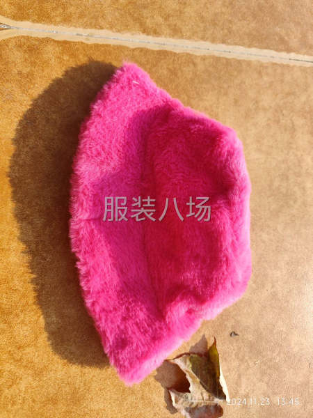 夫妻对带几个人在家加工各类服装-第3张图片