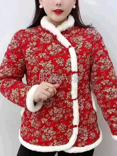 大量回收服装尾货-第4张图片