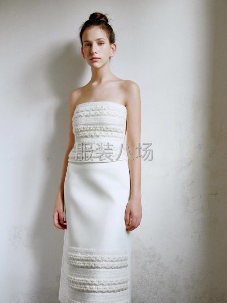 套装 包裁包车-第1张图片