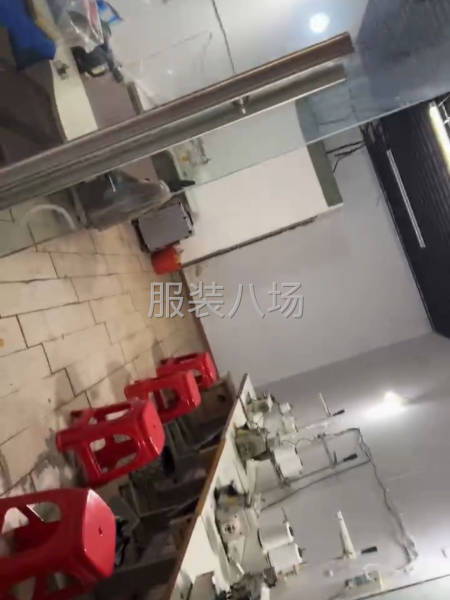 寻找长期合作的老板：亲子装体恤卫衣冲锋衣防晒衣-第4张图片