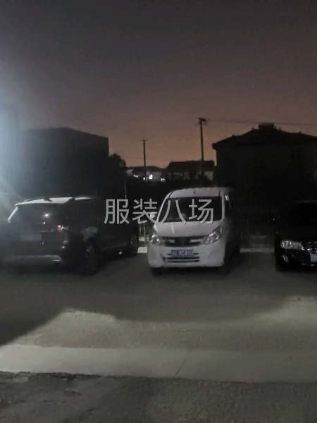 一楼大通间，二楼单间，整体出租，交通方便，好停车-第2张图片