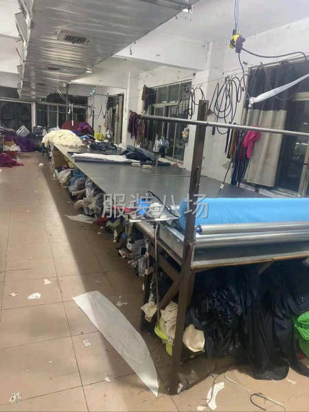 承接各类服装清加工，包工包料，服装新款开发复版！-第4张图片