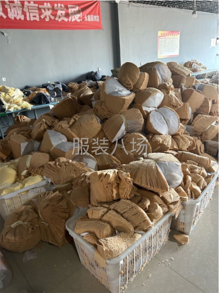 常年對外加工棉衣襯衣褲子寵物用品，出貨快做工好-第1張圖片