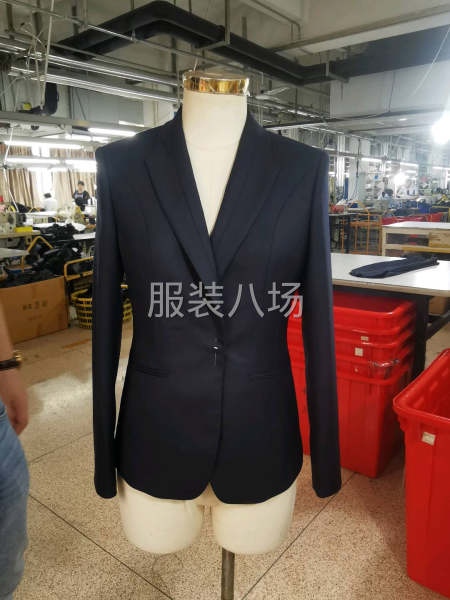 男女西服羊絨大衣貼牌加-第2張圖片