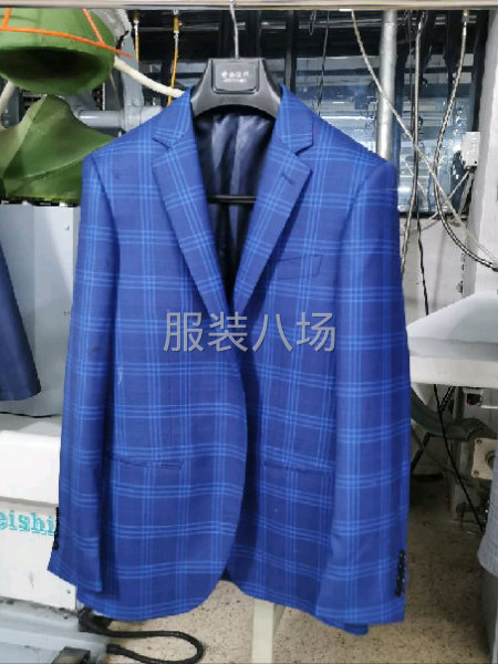 男女西服羊絨大衣貼牌加-第8張圖片