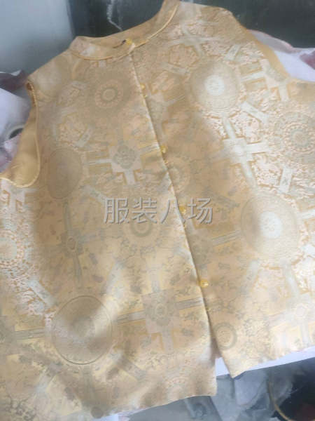 莫城街道三塘附近有做服裝車(chē)工的有沒(méi)有？招工流水車(chē)位，自己要有-第1張圖片