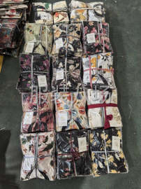 undefined - 大型服装工贸一体仓库，大量服装库存处理 - 图9
