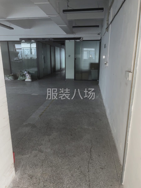 汕頭市龍湖工業(yè)區(qū)K3工業(yè)大廈7樓招租-第2張圖片