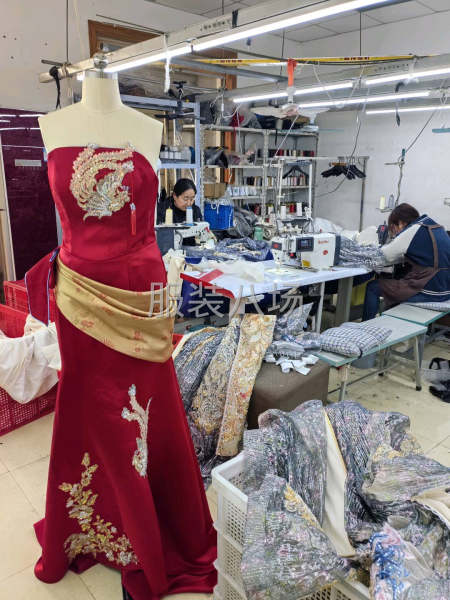 承接加工各种服饰，西装，小香风外套旗袍礼服国风服饰诚信经营-第8张图片