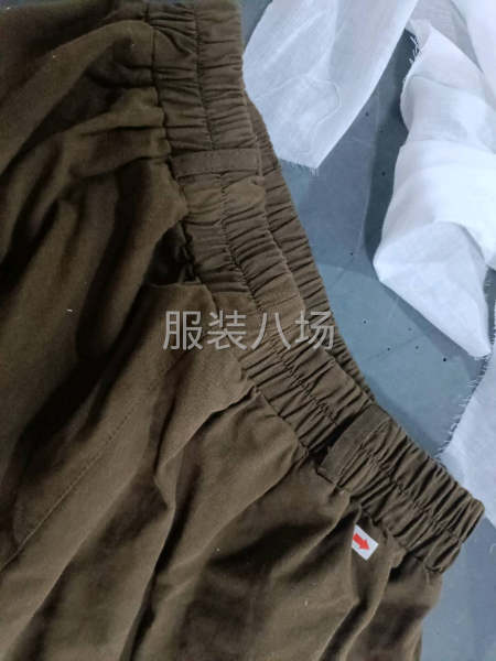 档口货，急，货到车间不能压。到车间2天齐色出，4天出完-第2张图片
