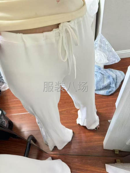 简单款套装-第1张图片