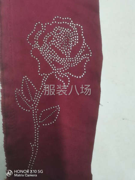 專業(yè)激光切割.燒花。承接各類毛絨玩具，毛絨服裝裁片激光切割-第2張圖片