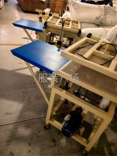 送料機(jī)+開松機(jī)+電腦控制風(fēng)速與落料速度+拍枕-第5張圖片