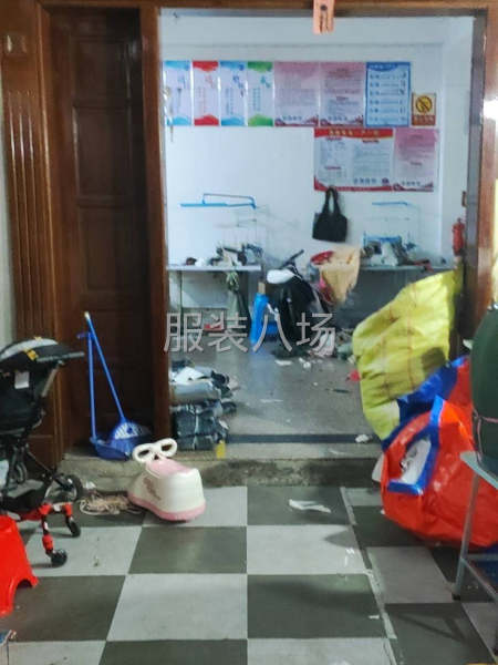 適合夫妻加工 交通方便 房前屋后都是馬路 合租-第2張圖片