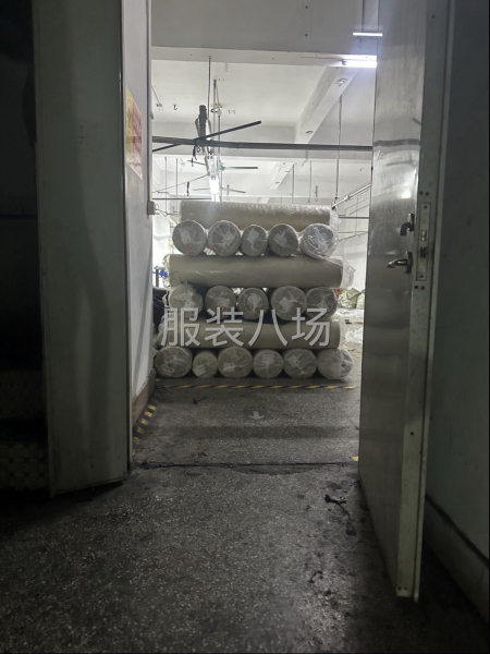 廠房帶設(shè)備轉(zhuǎn)讓，衣車都是新的，用了兩個月的衣車-第3張圖片