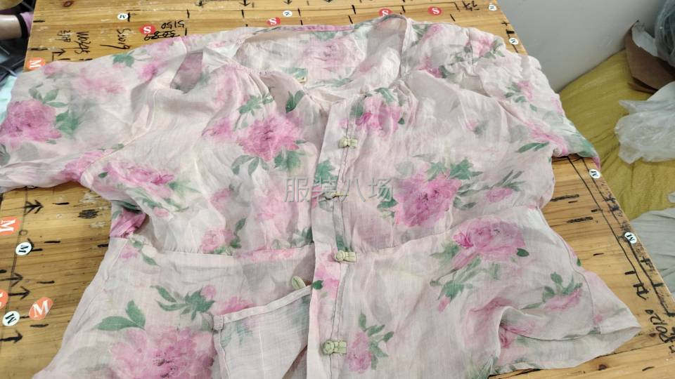 招小烫一名。整件车位6名.货源稳定工资月清-第2张图片