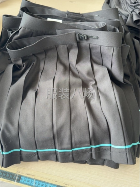 能做制服校服的联系我-第1张图片