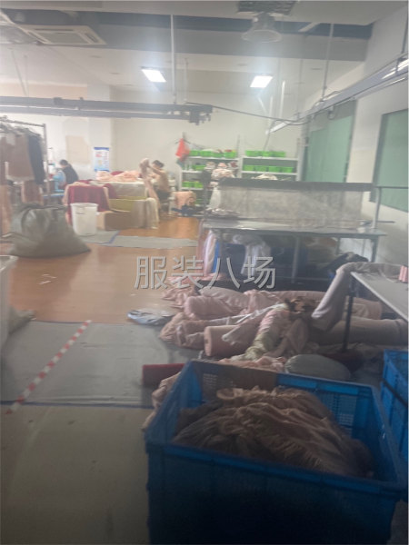 急招服裝后道質檢員一名-第1張圖片