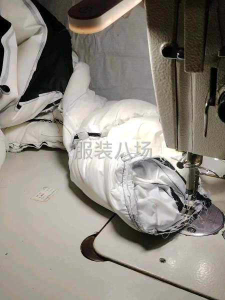 承接各种简单服装，流水线模式，希望给个机会-第2张图片