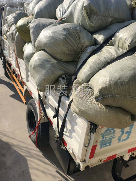 高价回收各种服装和面料-第3张图片