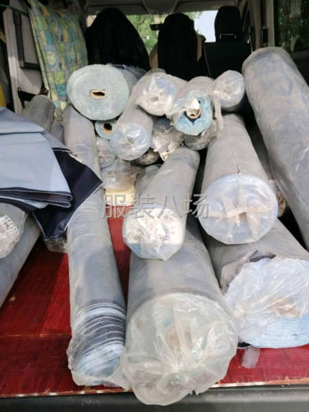 高价回收各种服装和面料-第1张图片