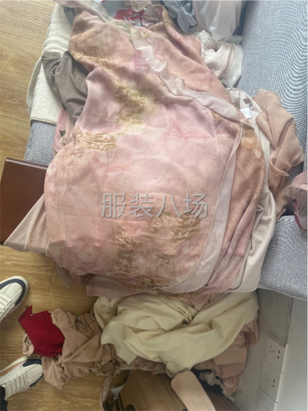 招整件車位計件薪酬全品類四季好裝，下半年專做尼子大衣兩萬件-第3張圖片