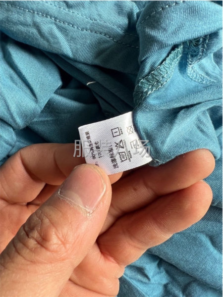 正品面料做的衣服-第4張圖片