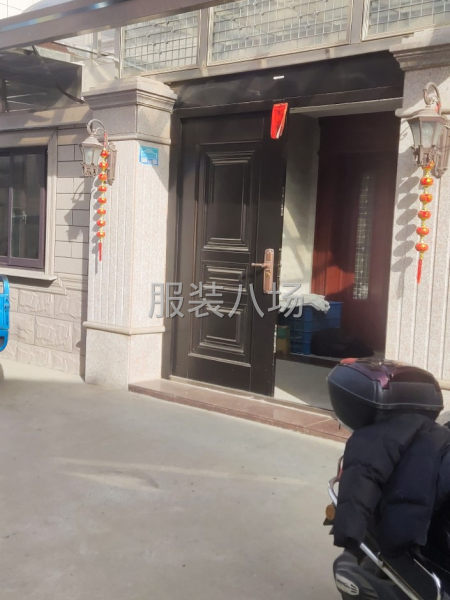 本人急回家，故和朋友合租的，一樓二十六個平方，二樓一個房間轉(zhuǎn)-第1張圖片