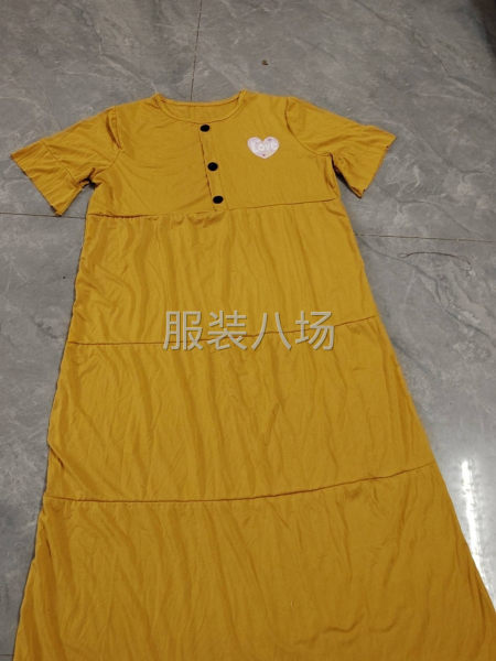 本廠大量中東外單針織裙簡單好做質(zhì)量一般跑量貨-第2張圖片