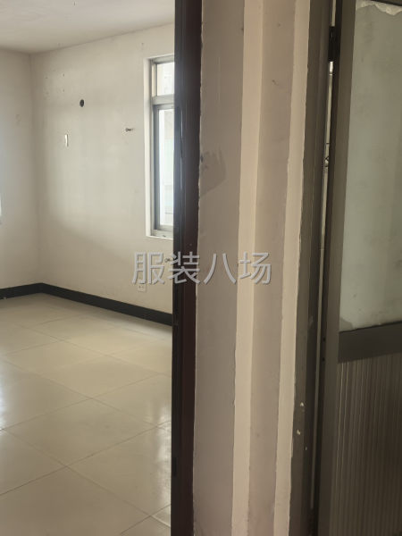 常熟服裝城元和路建華新村二區(qū)兩層廠房/住房出租-第8張圖片