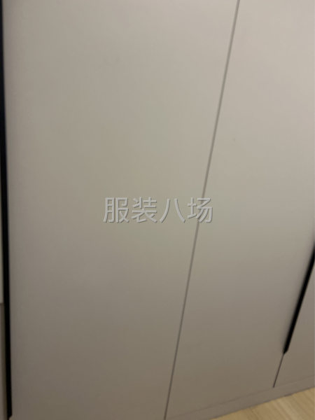 招服裝車位-第1張圖片