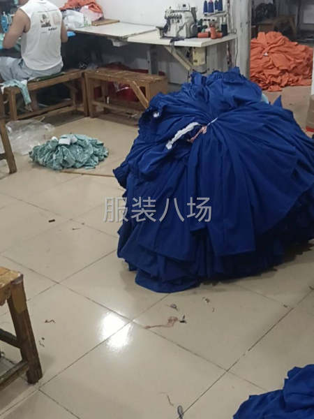 承接梭织衬衣、裤子，针织T恤-第1张图片