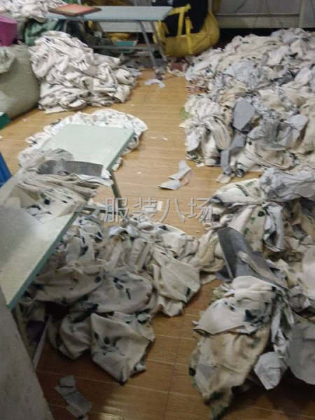 三个人接外发，擅长各种小衫，衬衫不挑面料，八达各种女装外套，-第1张图片