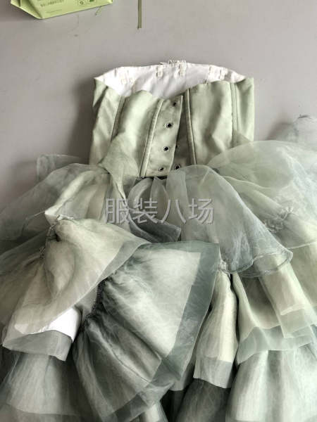 小裙子外发-第2张图片