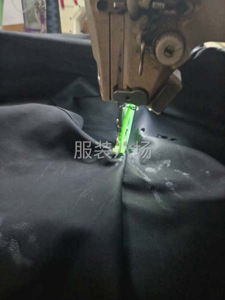长年皮衣为主-第1张图片
