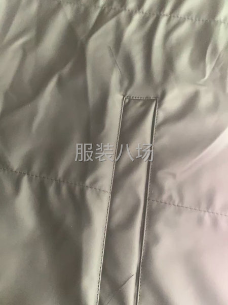 承接棉衣夹克激光开袋-第1张图片