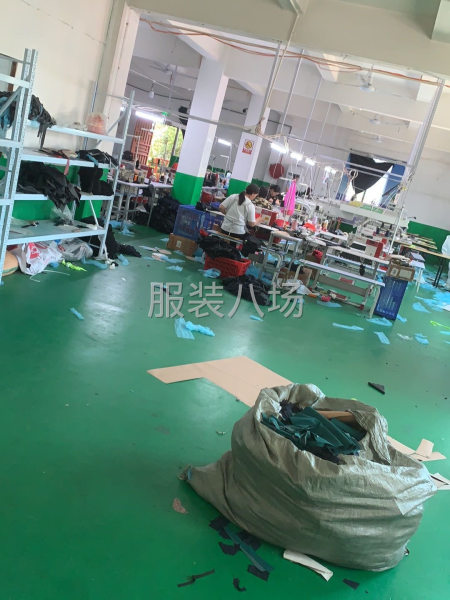 承接棉衣夹克激光开袋-第4张图片