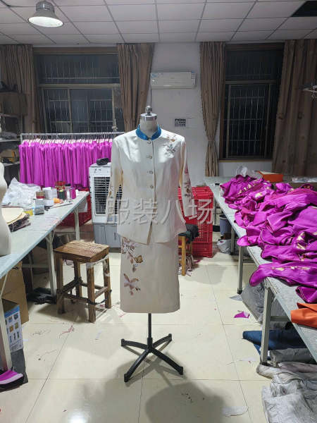 我们承接各种定制电商精品礼服旗袍时装-第3张图片