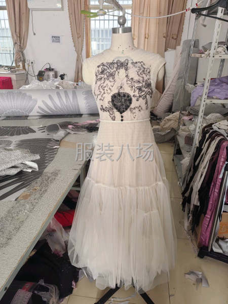 我们承接各种定制电商精品礼服旗袍时装-第9张图片