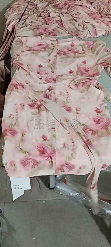 时装直播单，一星期货期，要求能做网纱面料做工精细，物流隔天到-第1张图片
