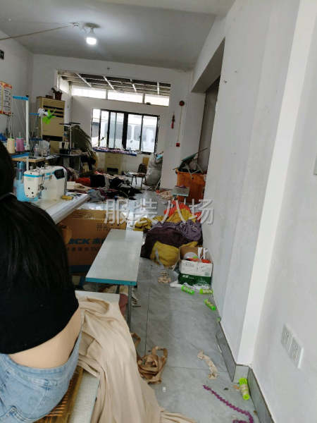 两层4个房间，车间一大-第1张图片