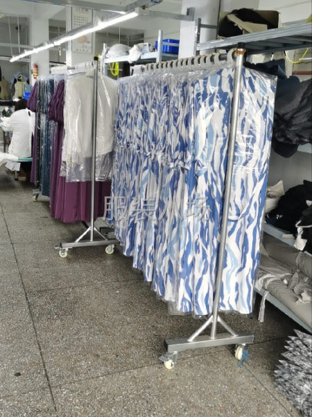 承接半精品质四季女装全品类服饰加工-第1张图片