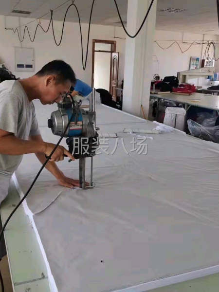 可承接各种服装加工。来料，来图来样，包工包料都可以。-第3张图片