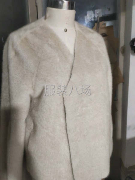 皮毛一体，各种皮草外穿-第3张图片